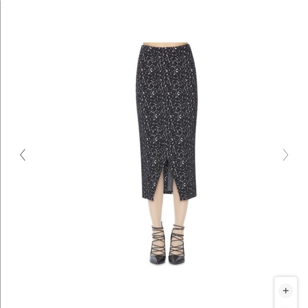NWT Alice and Olivia MIDI knit skirt